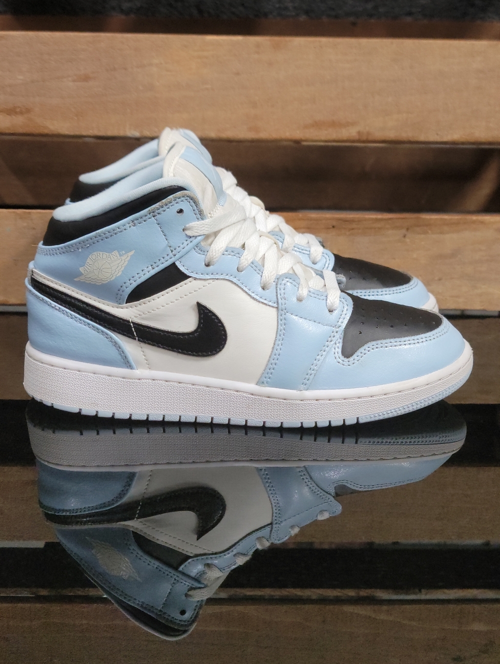Nike Air Jordan 1 Mid "Ice Blue" Wmns 6.5 Ships Today - Picture 2 of 15